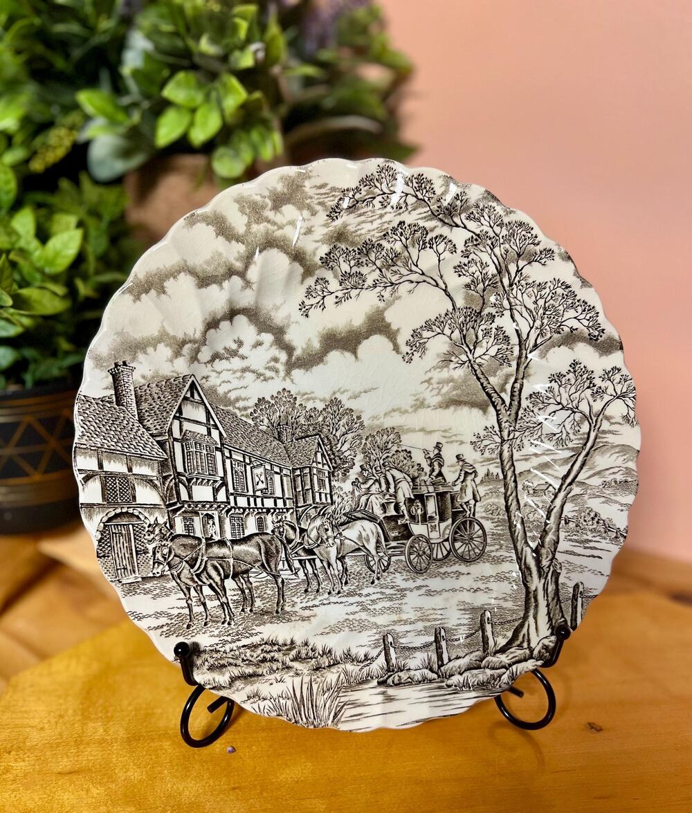Vintage Royal Mail Black Transferware Dinner Plate, English Coaching Scene
